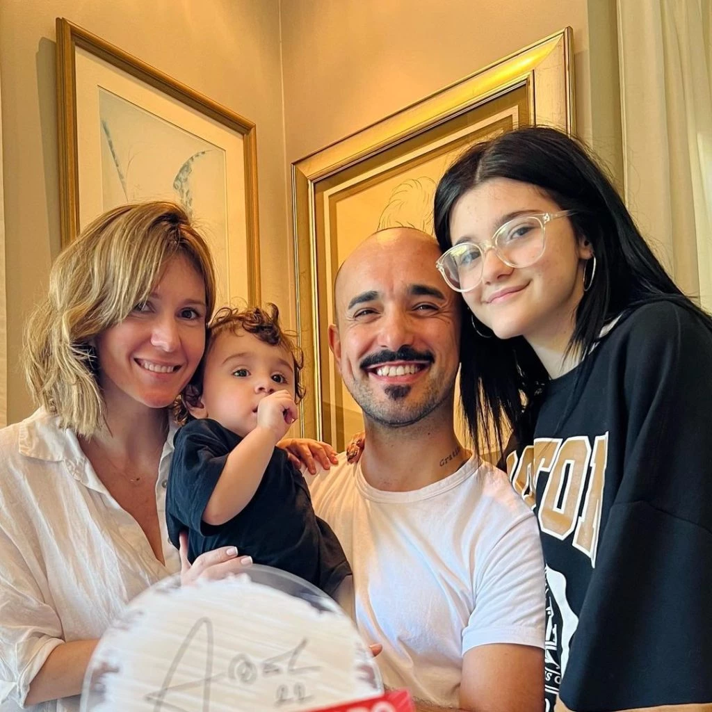 Mora Calabrese, Abel Pintos, Agustín y Guillermina