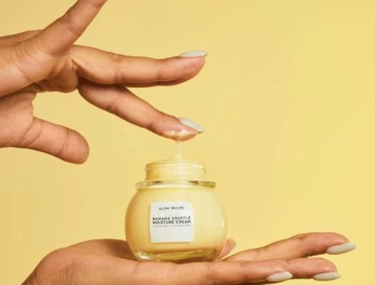 3 tips falsos de skincare que circulan en las redes