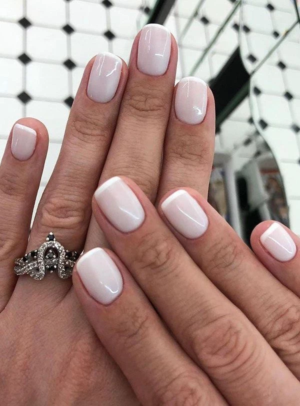 trucos para lucir las uñas cortas