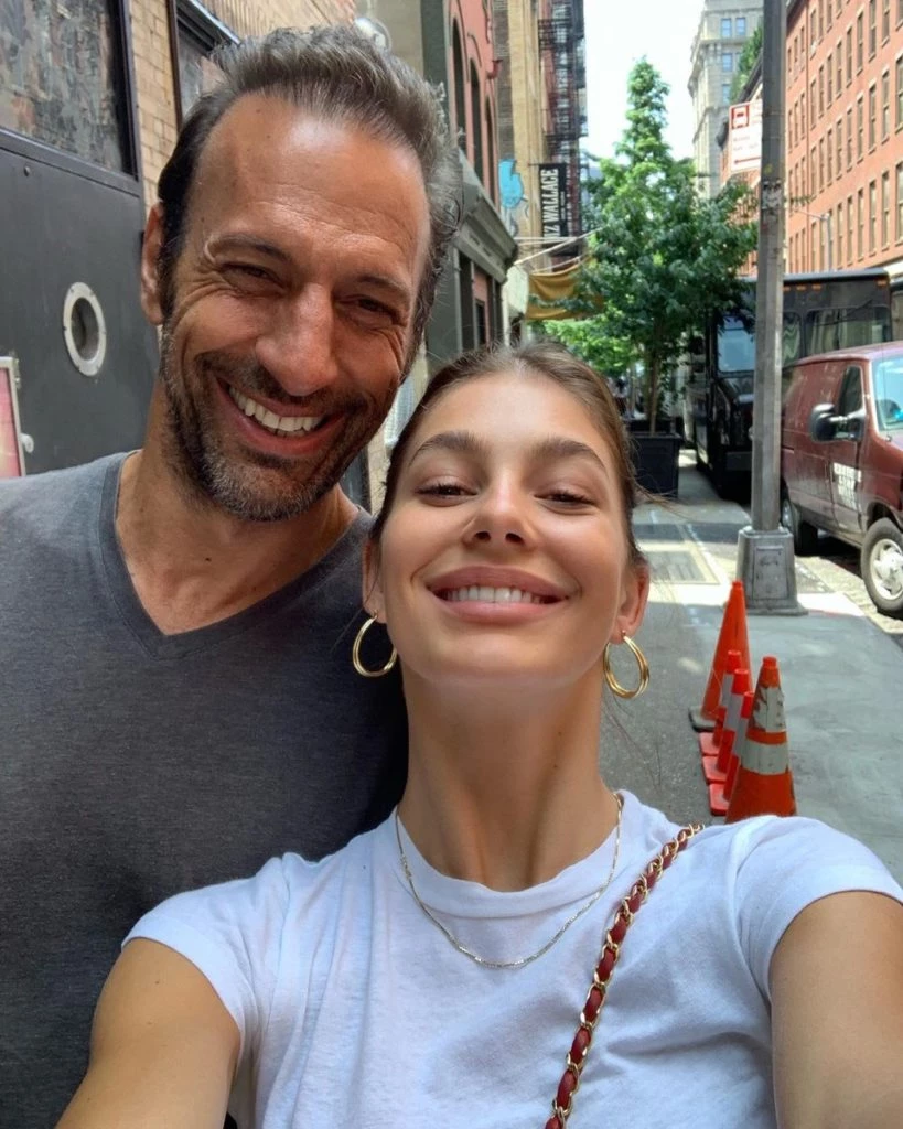 Máximo y Camila Morrone