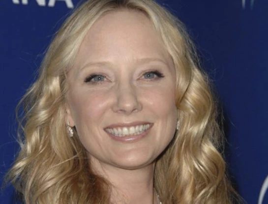 Quién es Anne Heche: tiene 53 años, fue pareja de Ellen DeGeneres y declaró ser "una enviada de Dios"