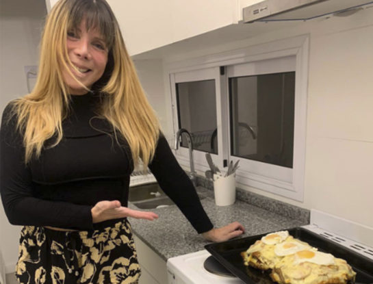 Qué es de la vida de Adriana Brodsky: tiene 66 años, abrió un restaurante con su hijo Javier y contó por qué sigue sola