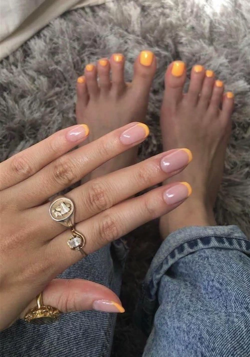 tendencia en anil art 2023, uñas orange