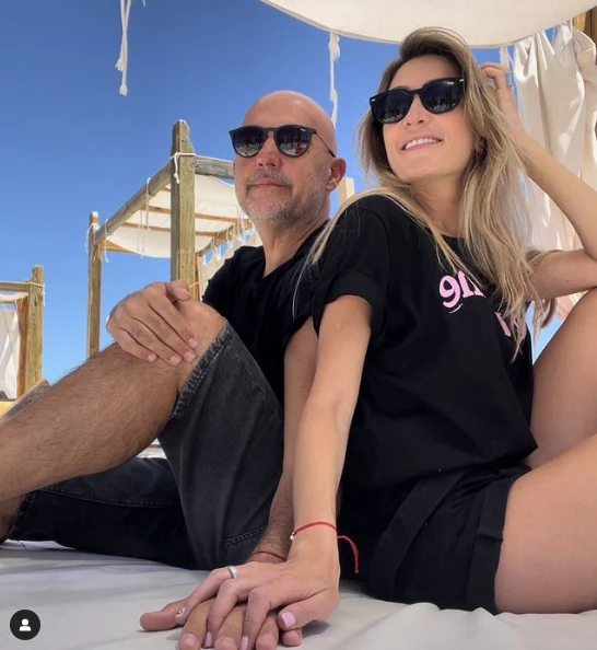 PELADO LOPEZ Y NELLA GHORGHOR