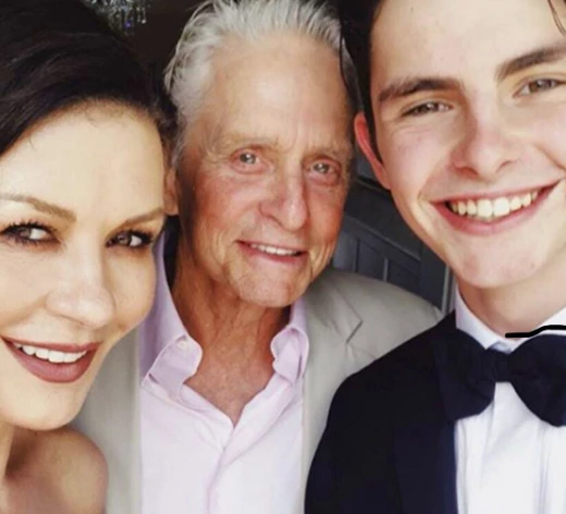 Dylan, el hijo mayor de Catherine Zeta-Jones y Michael Douglas