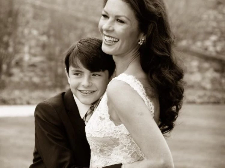 Así está Dylan, el hijo mayor de Catherine Zeta-Jones y Michael Douglas ...