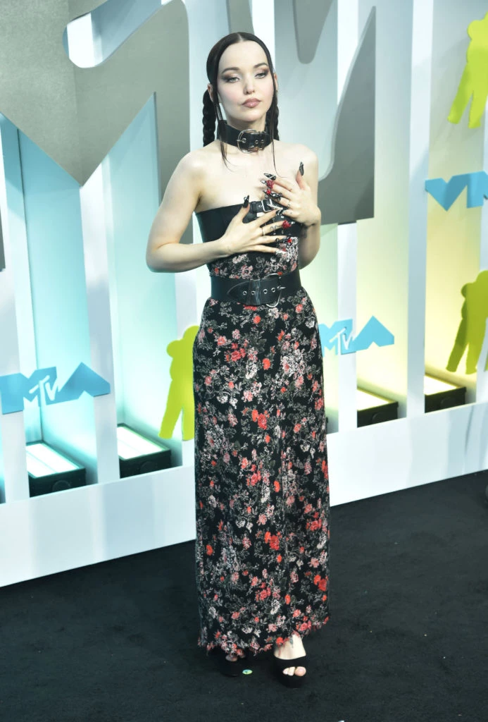 Dove Cameron MTV VMAS