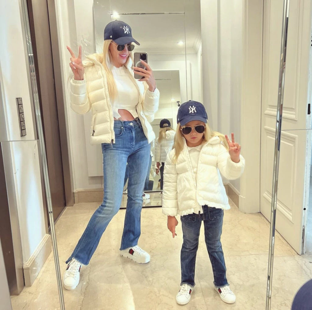 Luciana Salazar y Matilda iguales en Instagram. Foto IG.