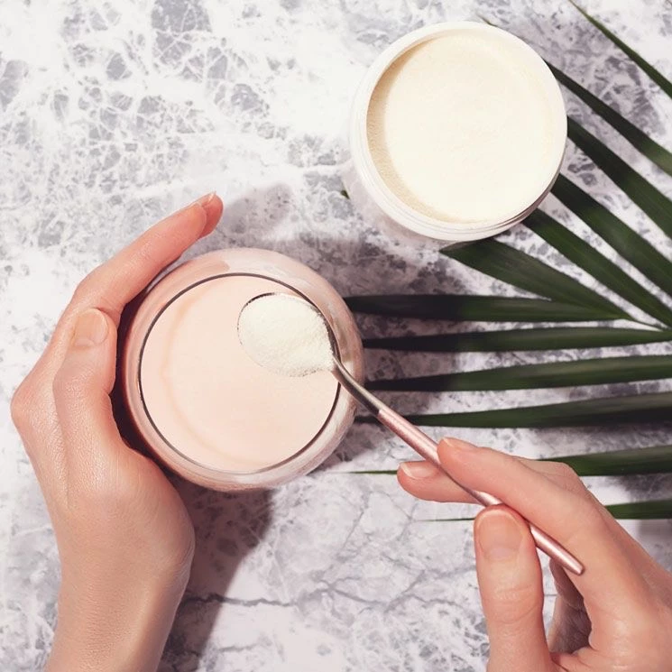 Colágeno en polvo y en cápsulas. Hay muchas opciones para tomarlo. Foto Pinterest.