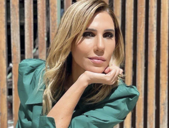 Quién es Julieta Novarro, la actriz que es íntima amiga de Pampita: tiene 43 años, dos hijos, es empresaria teatral y su papá es Chico Novarro