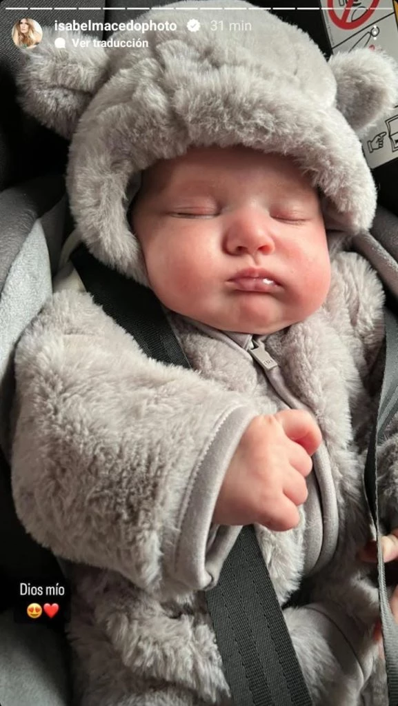 El look de Julia, la hija de Isabel Macedo