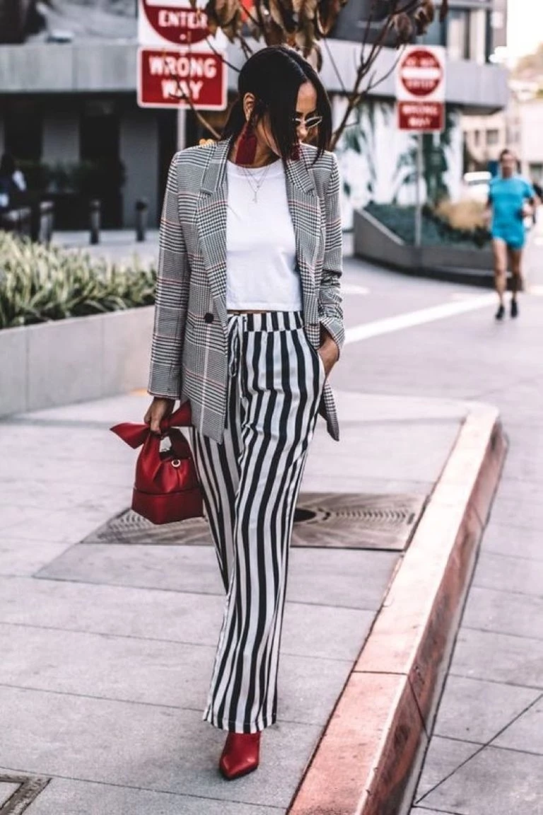 Los pantalones marineros de Lady Di se imponen como tendencia la temporada que viene