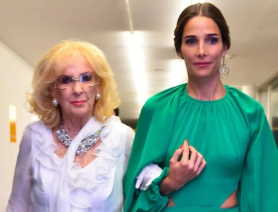 Se filtraron audios de una conversación privada entre Juana Viale y Mirtha Legrand