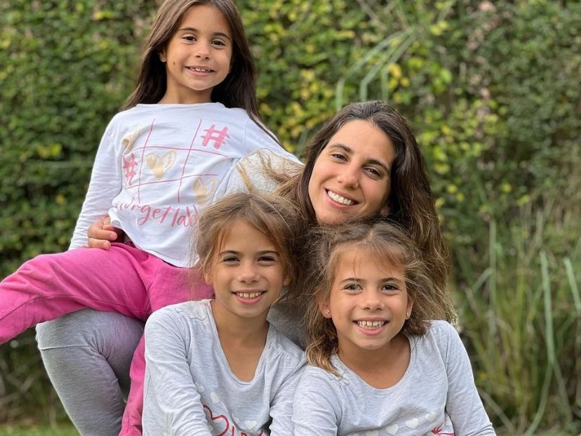 El reencuentro de las hijas de Cinthia Fernández
