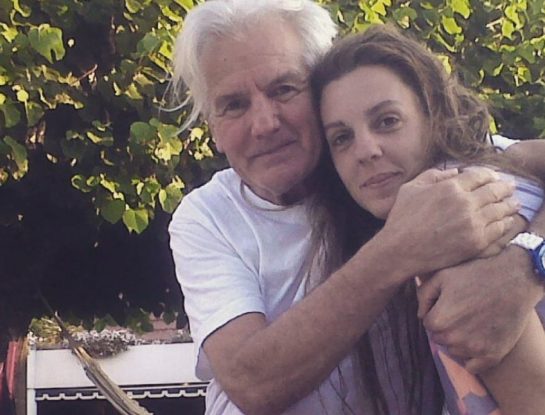 El dolor de Bárbara Hoffman, la hija de Sergio Denis, al recordar a su padre, a dos años de su muerte