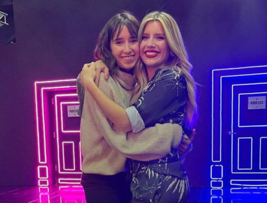 Quién es Gabriela, la hermana de Laurita Fernández: tiene 26 años, es licenciada en gestión de medios y trabaja con ella en "Bienvenidos a bordo"