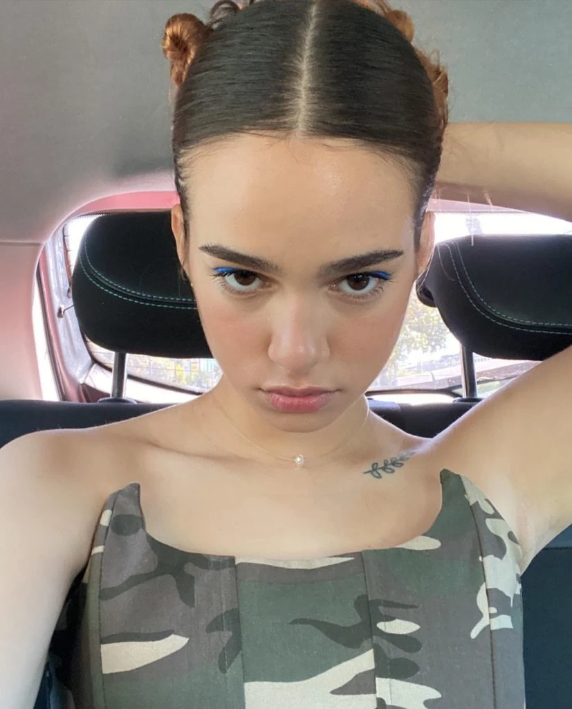 Hilda Lizarazu y su hija Mía