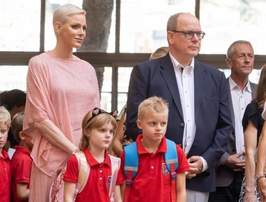 ¡Más tiernos! Los looks de Jacques y Gabriella, los hijos de Charlène y Alberto de Mónaco, en su primer día de clase