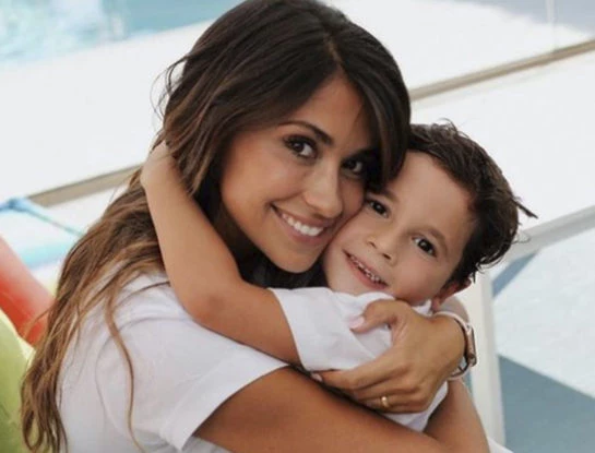 Qué le dijo Antonela Roccuzzo a Mateo, su segundo hijo, en el día de su cumpleaños número 7