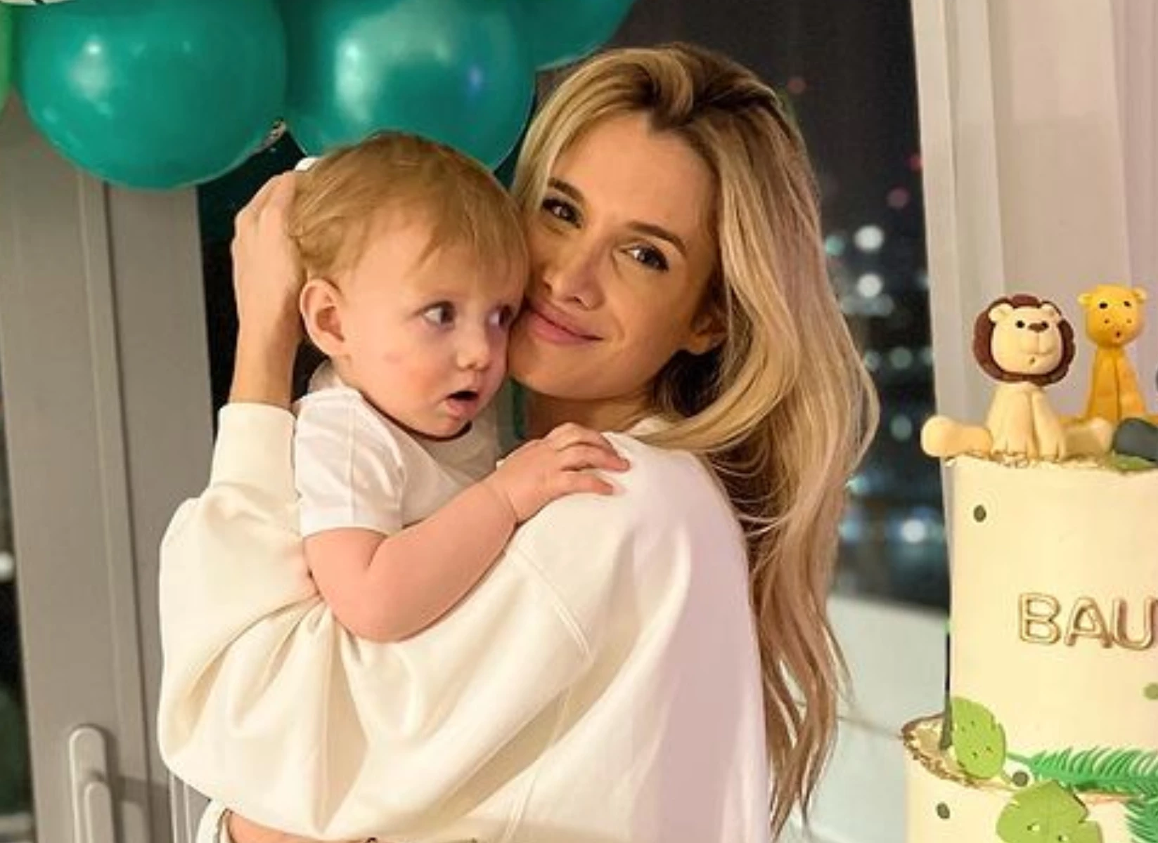 Cami Homs compartió el momento más emotivo junto a su hijo Bautista