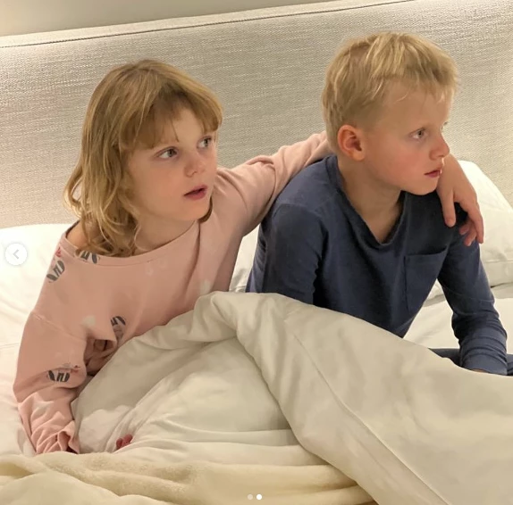 La travesura de Gabriella que Charlène compartió en sus redes sociales