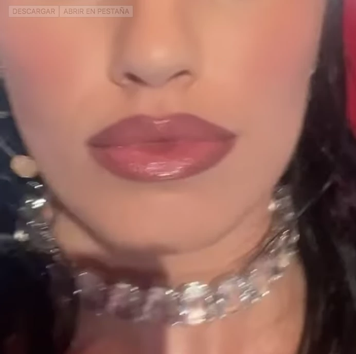 El truco de maquillaje que triplica el volumen de tus labios (el favorito de Lali Espósito)