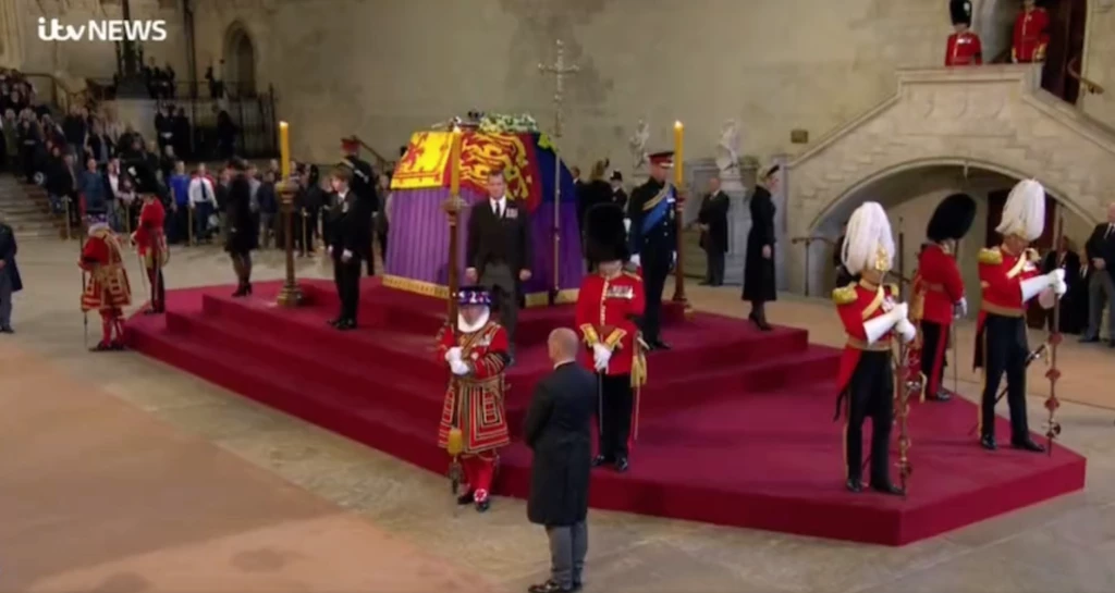 NIETOS REINA VELORIO