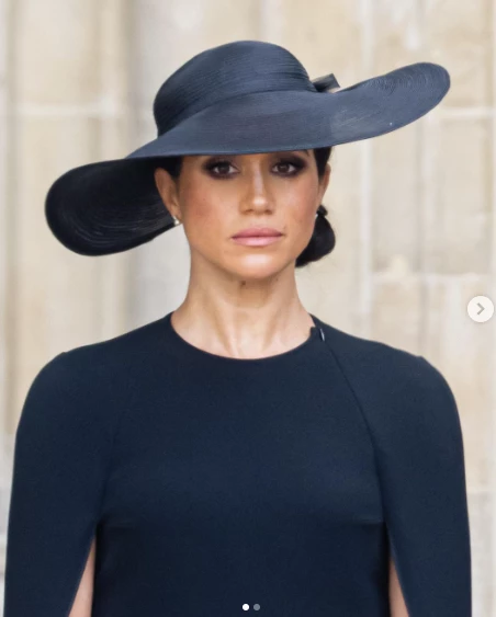 los elegantes y sobrios looks de Kate Middleton y Meghan Markle