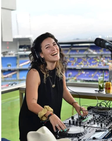 Natalia Maderna, relatora de fútbol