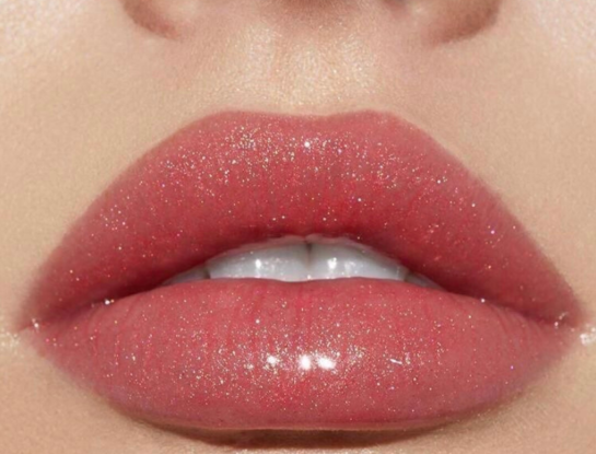 ¡A brillar! Esta temporada marca el retorno del gloss