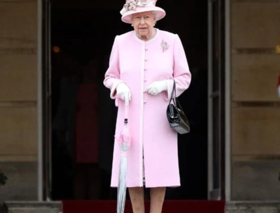 Una de las últimas acciones de la Reina antes de morir: desheredar a los hijos de Harry y Meghan