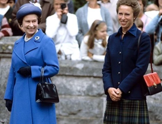 Los 5 mejores looks de la princesa Ana: la primera fashionista de la Corona inglesa 