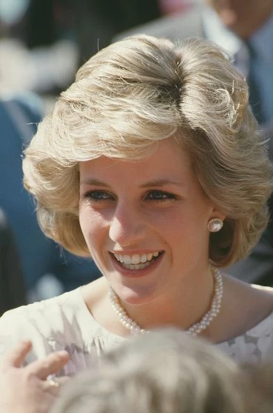 Las joyas inspiradas en Lady Di e Isabel II que se imponen como tendencia