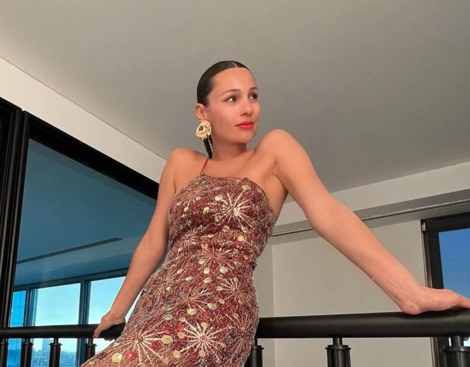 El impactante y sensual look de Pampita