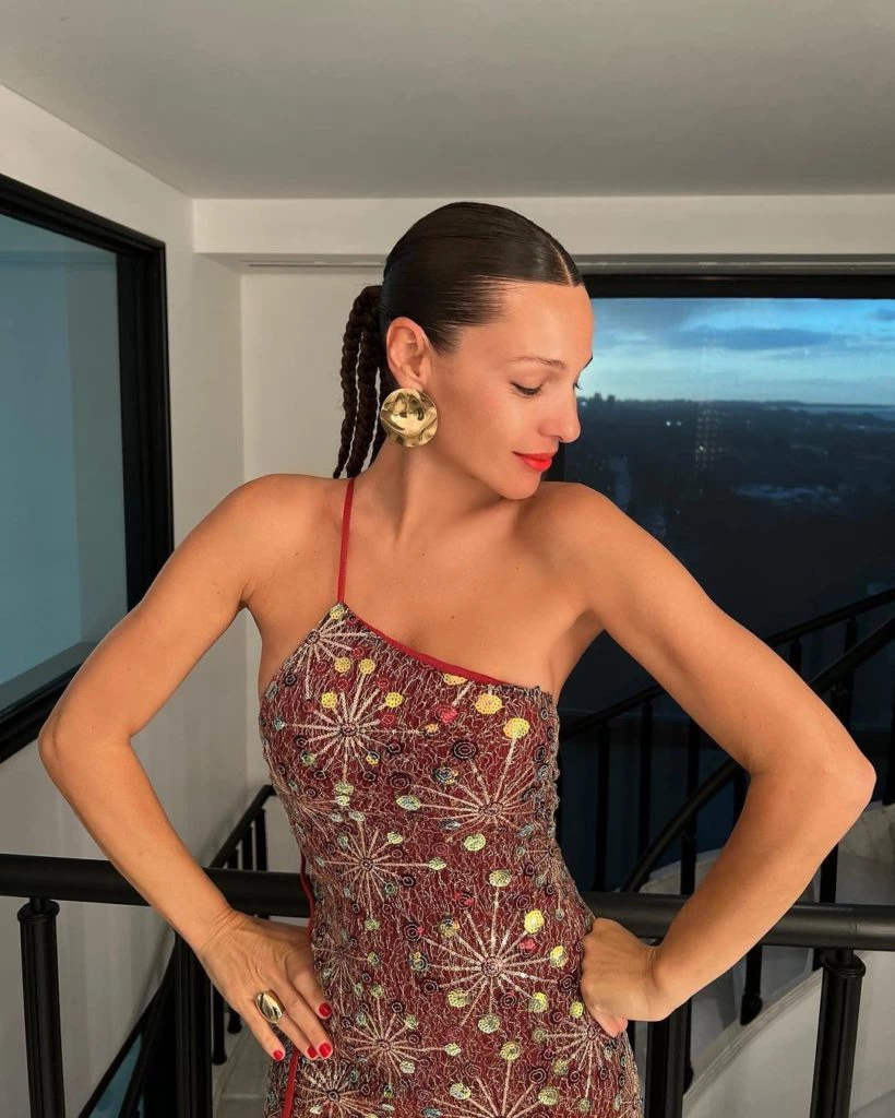 El increíble look de Pampita
