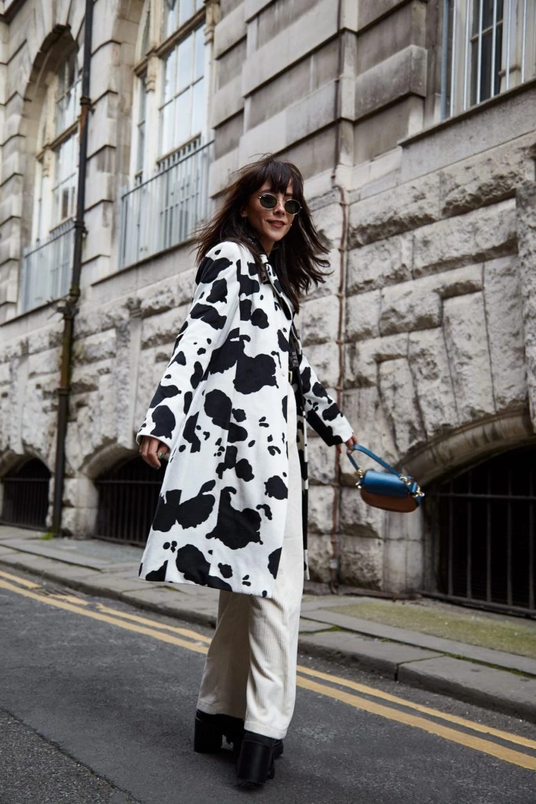 Cow print, la estampa furor entre las influencers