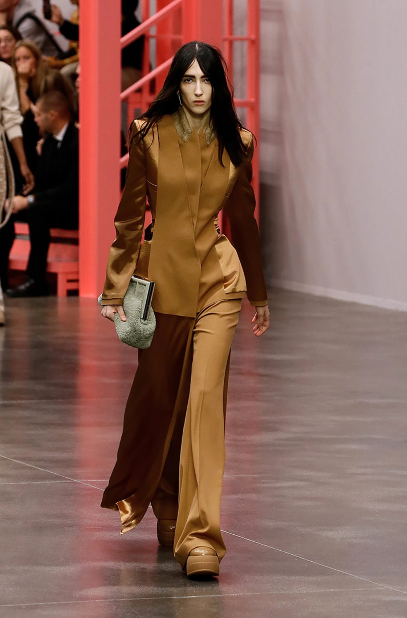 Desfile Fendi Semana de la Moda Milan