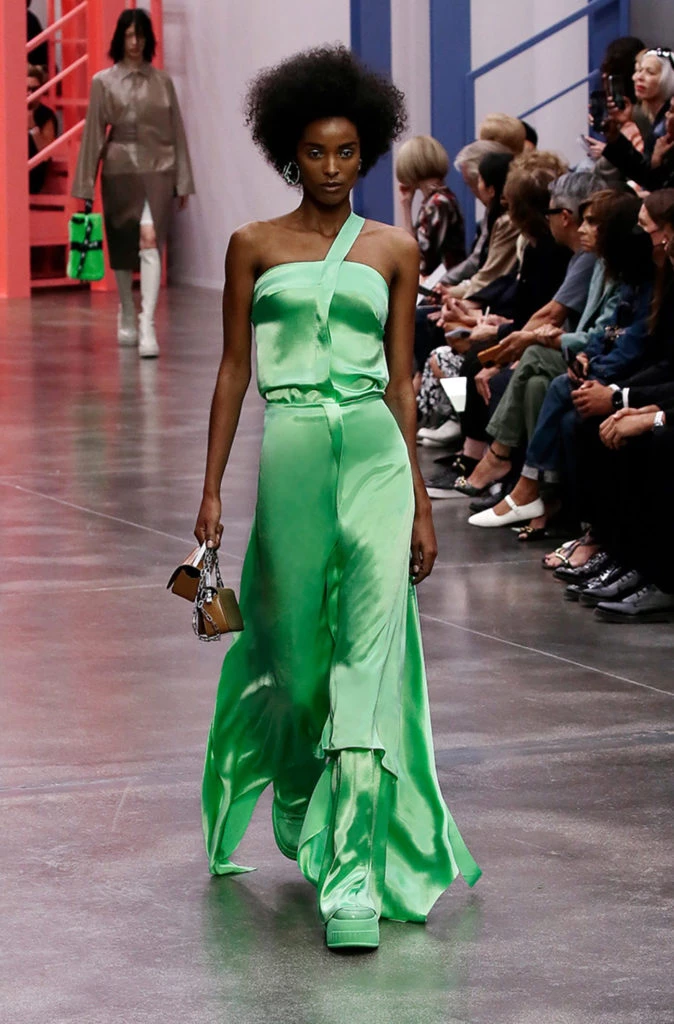 Desfile Fendi Semana de la Moda Milan