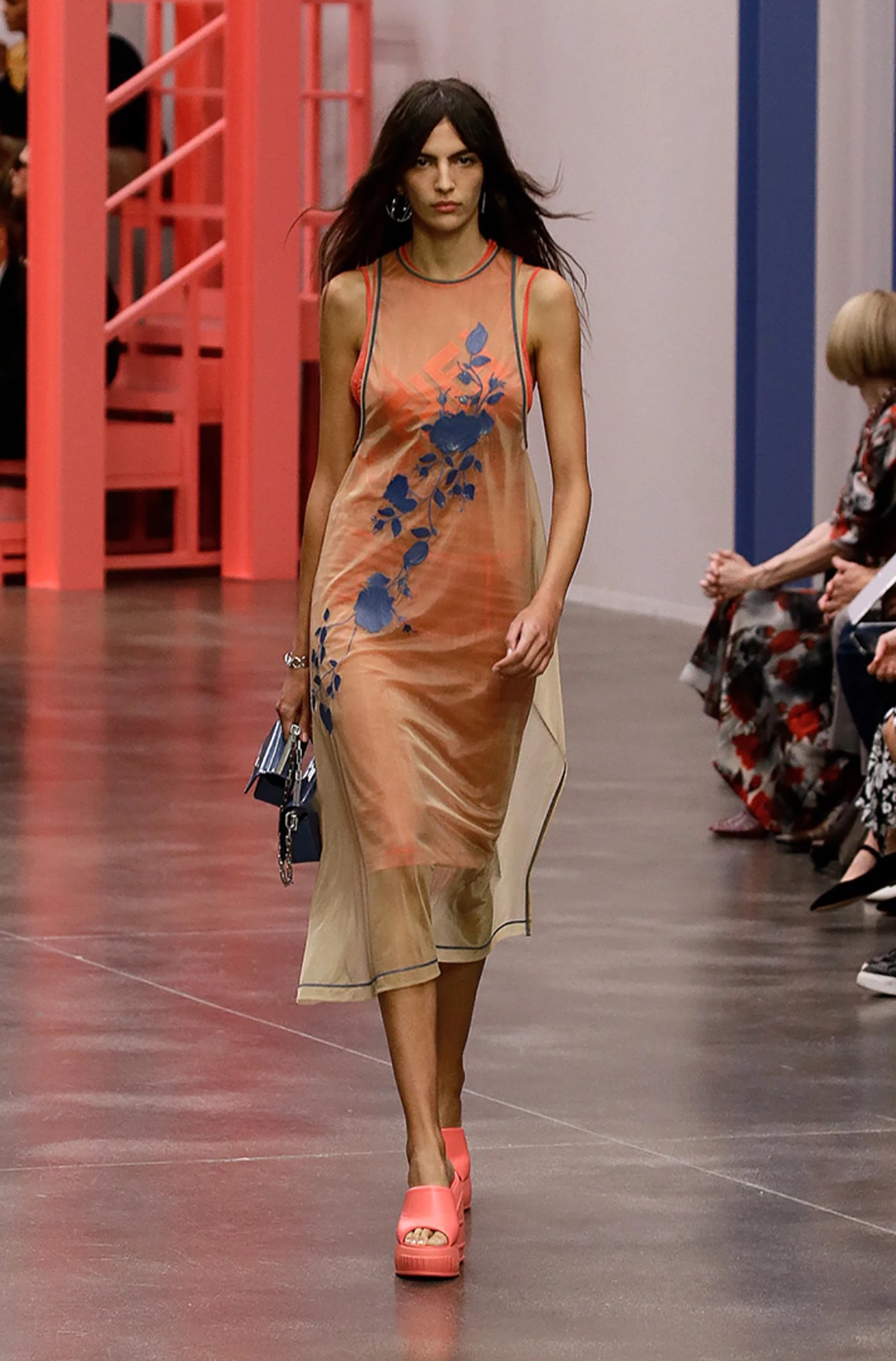 Desfile Fendi Semana de la Moda Milan