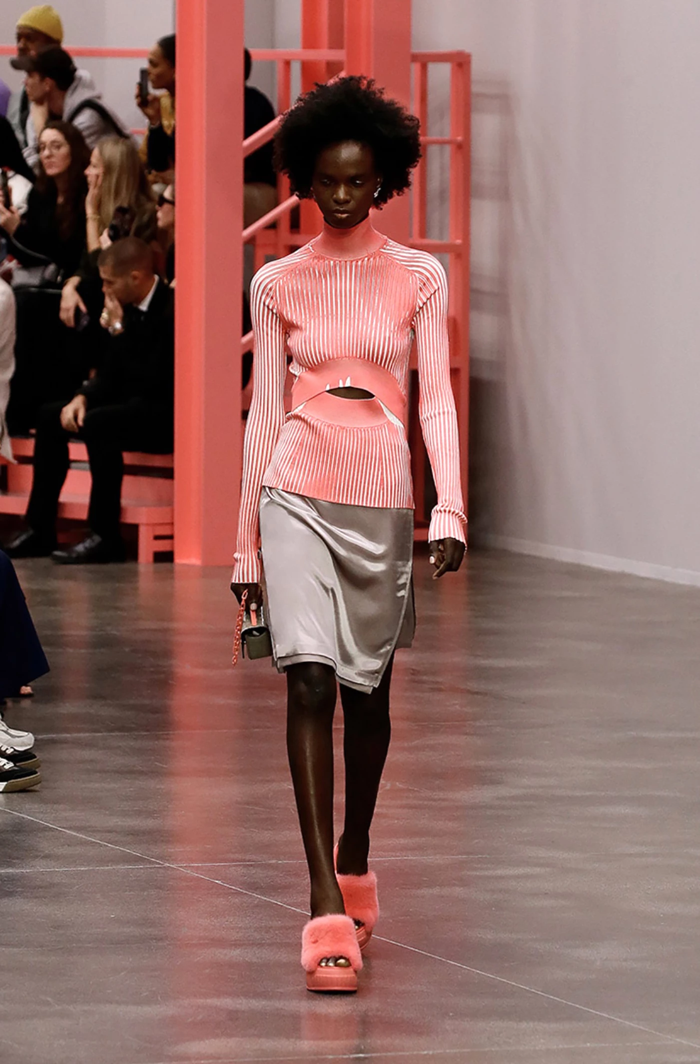 Desfile Fendi Semana de la Moda Milan