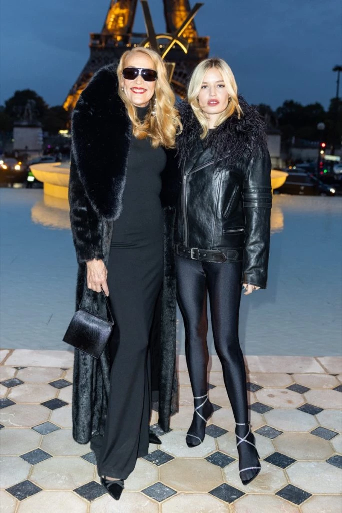 mejores looks en el desfile de YSL