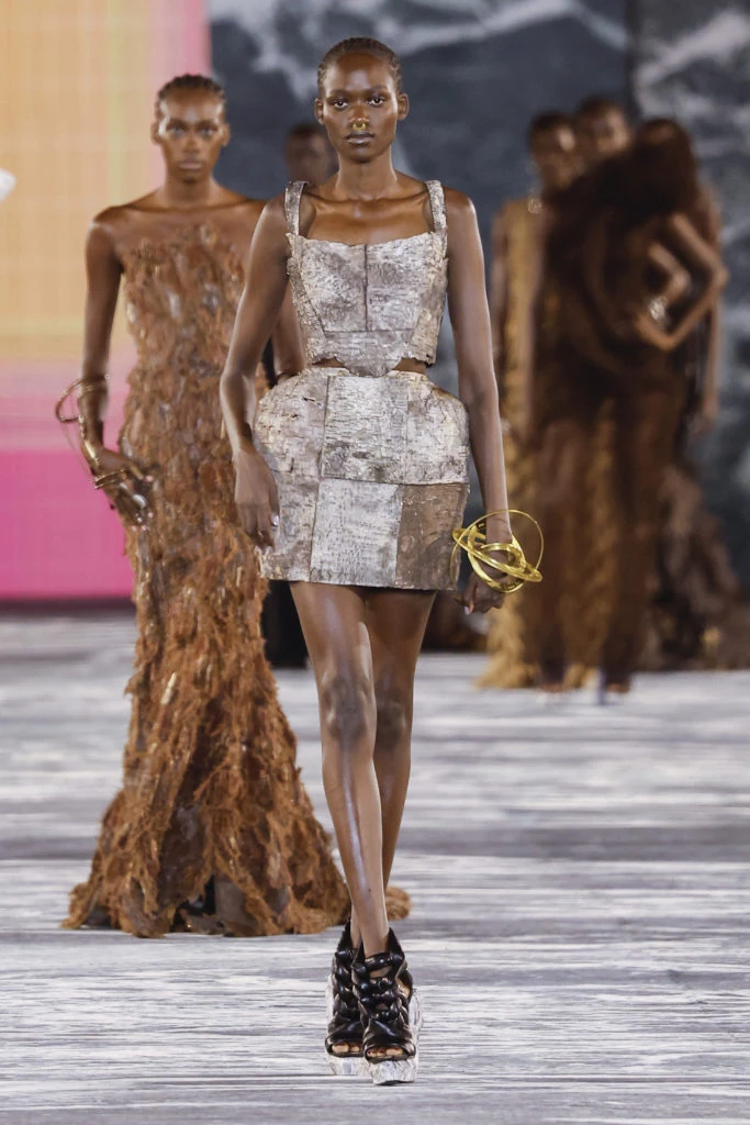 desfile Balmain ParisFashion Week