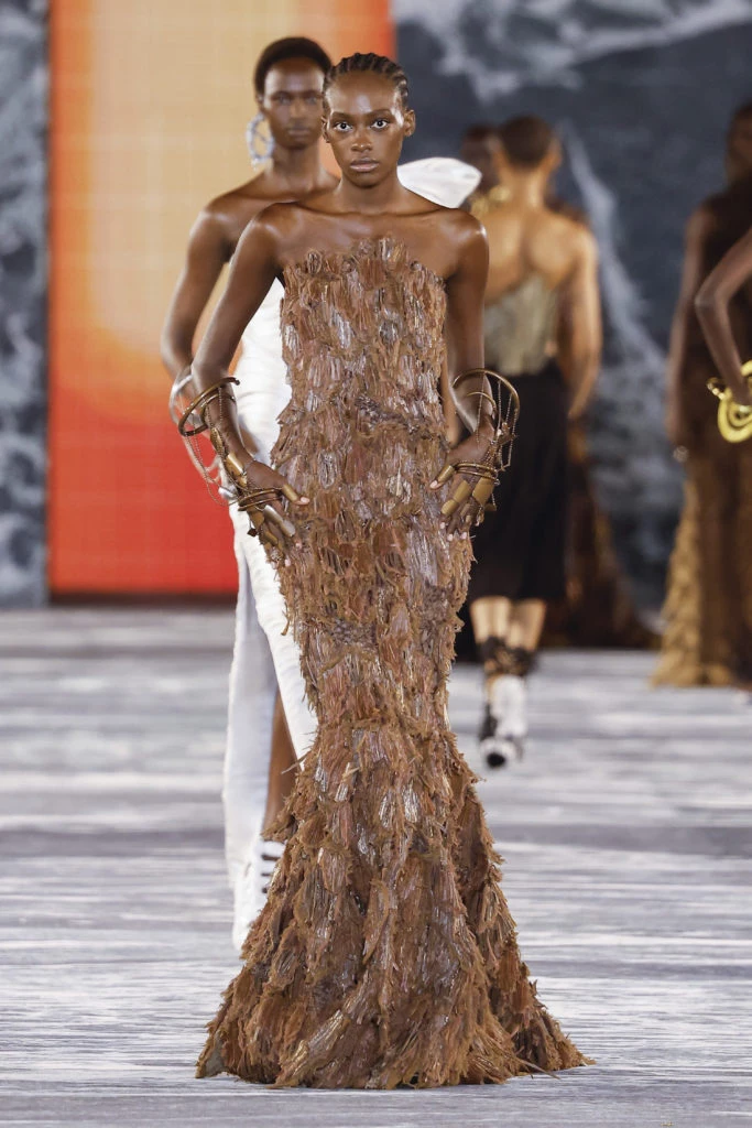 desfile Balmain ParisFashion Week