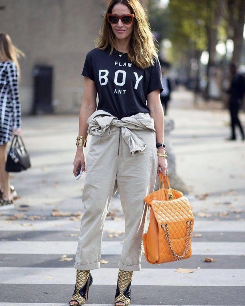 Monoprenda con remera como protagonista. Foto @dimodaa.