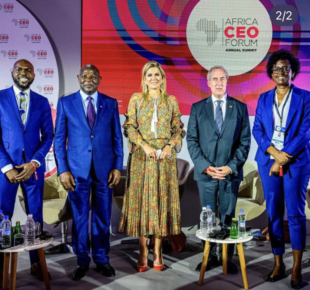 Una opción más formal para el Africa CEO Forum. Foto: Instagram.