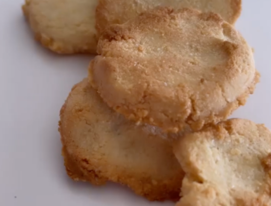 La receta de las keto cookies de coco y sin harina que te van a sorprender