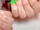Las uñas en verde neón de Tini