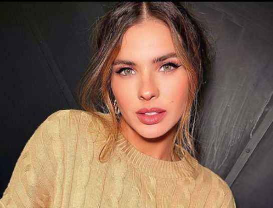 Así fue el espectacular look elegido por la China Suárez para participar del desfile de Carolina Herrera en Nueva York