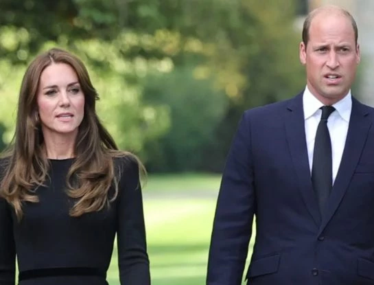 Así fue la cálida despedida de Kate Middleton y el príncipe William a la reina Isabel II