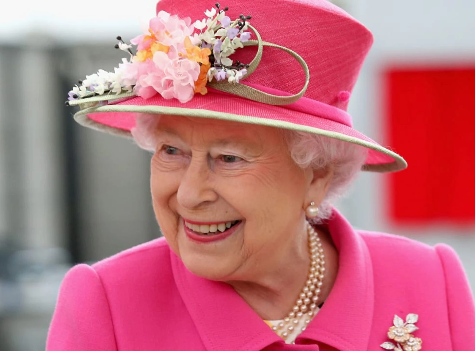 Quién es Angela Kelly, la heredera de Isabel II que no pertenece a su familia